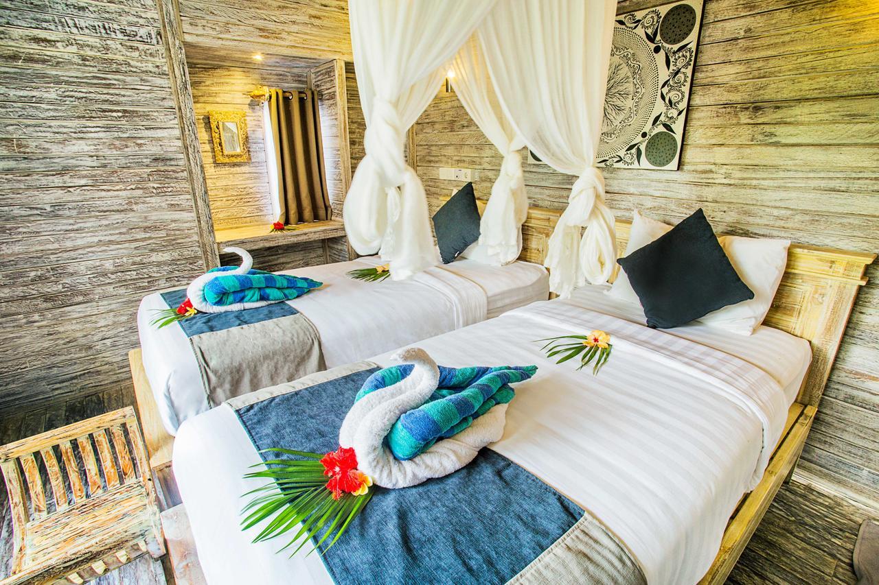 The Syron Huts Lembongan Hotel Kültér fotó