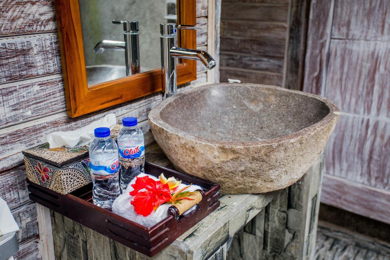 The Syron Huts Lembongan Hotel Kültér fotó