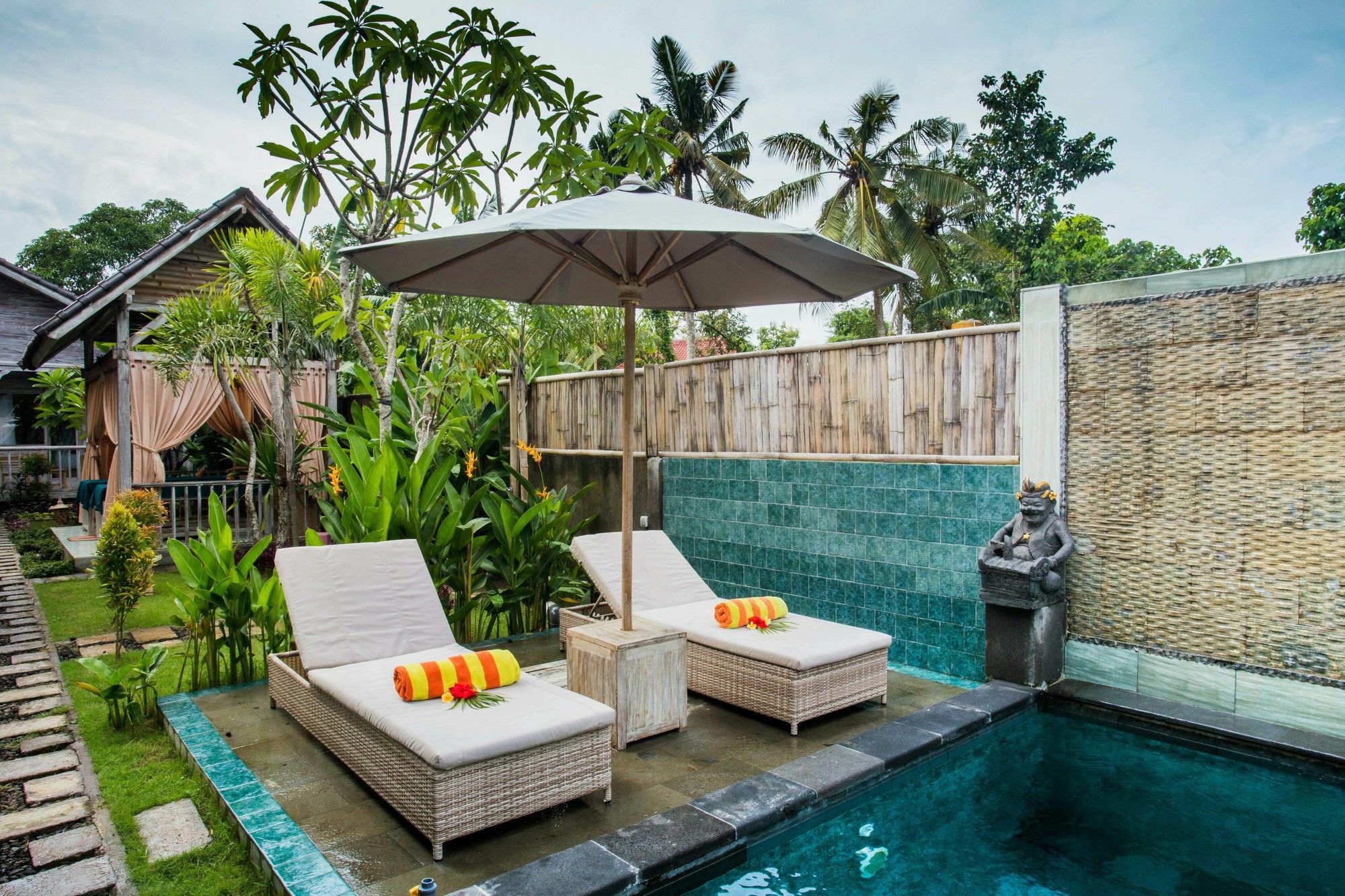 The Syron Huts Lembongan Hotel Kültér fotó